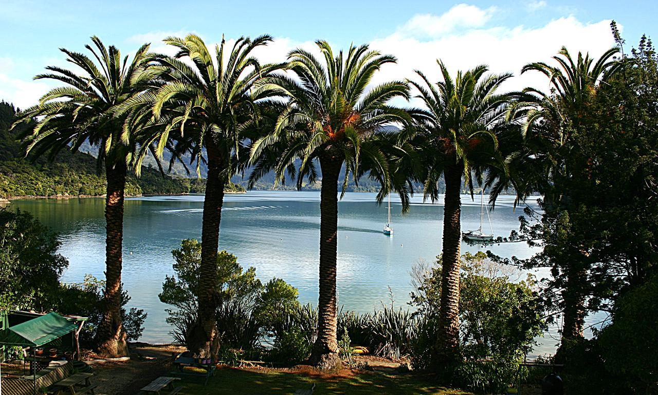 Te Mahia Bay Resort Lochmara Bay Exteriör bild
