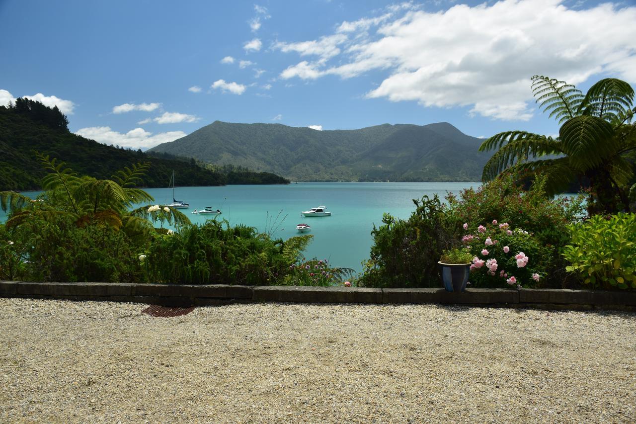 Te Mahia Bay Resort Lochmara Bay Exteriör bild